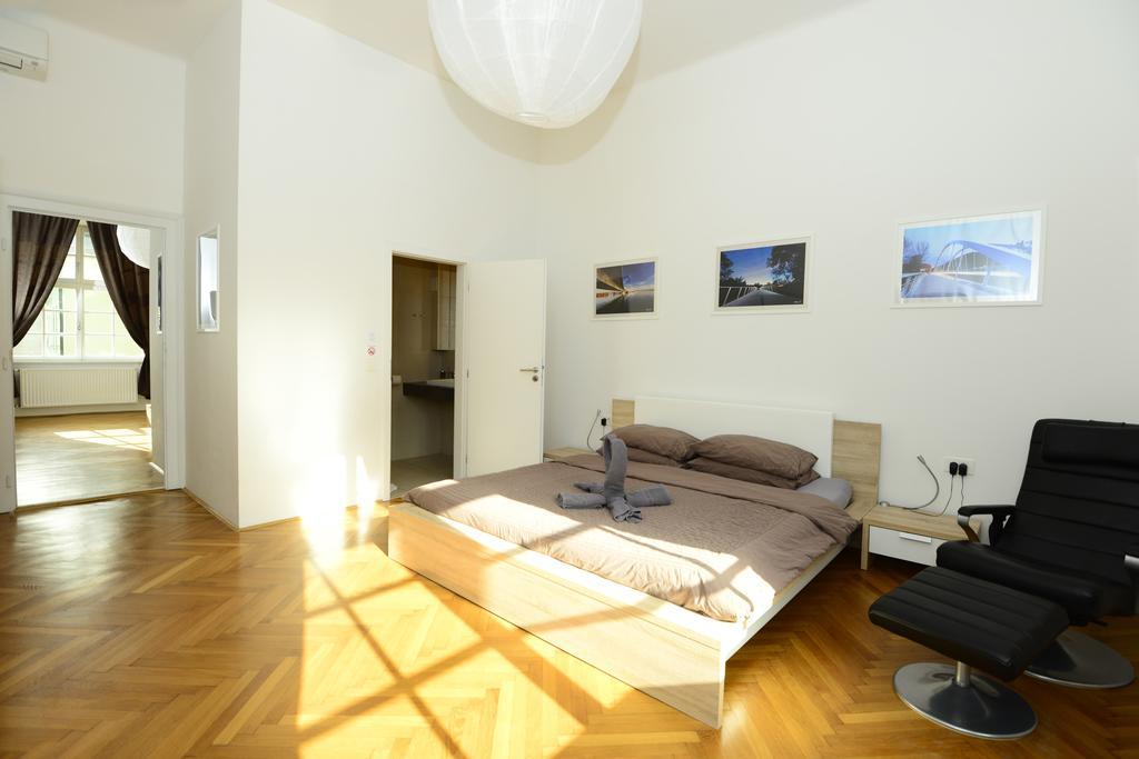Galeria Rooms Ljubljana Cameră foto